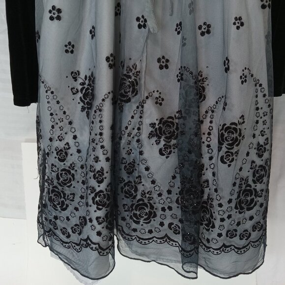 MARC & MADDIE Size 16 Black Fully-Lined Floral Accents Long Sleeve Dress Lace - Picture 11 of 16